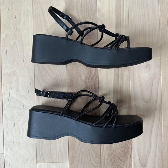 Black Lace-Up Platform Sandals - Trendy Vacation-Ready Footwear, Size 9 - Picture 6 of 8